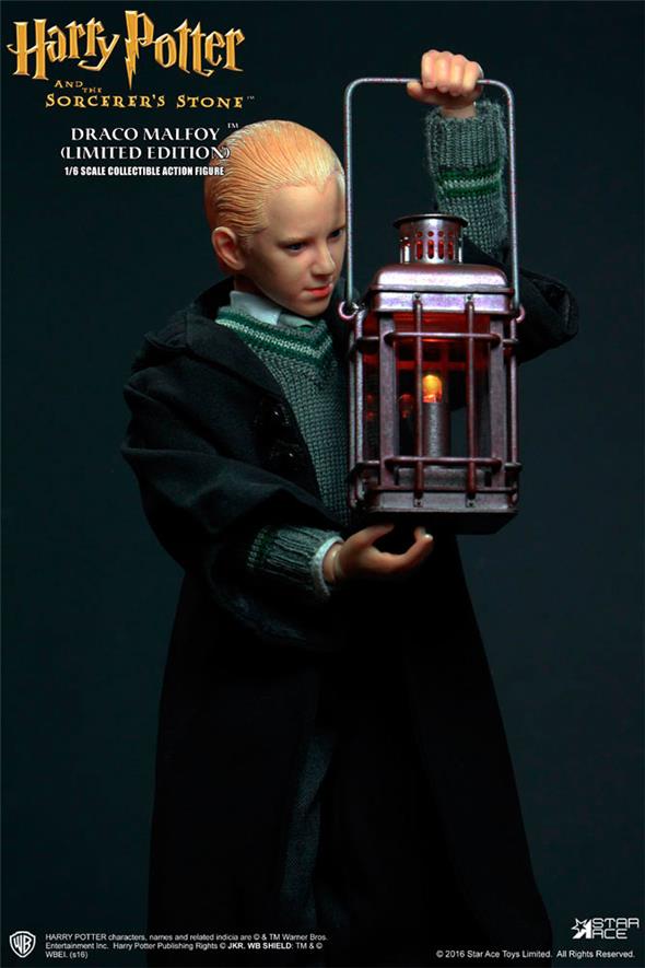 1/6 SCALE - DRACO MALFOY SCHOOL UNIFORM COLLECTIBLE FIGURE