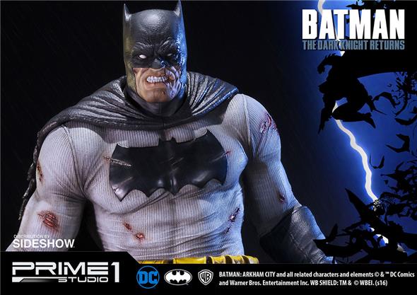 1/2 THE DARK KNIGHT RETURNS BATMAN