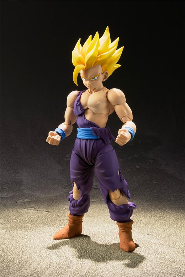 S.H. FIGUARTS - DRAGON BALL Z SUPER SAIYAN 2 SON GOHAN