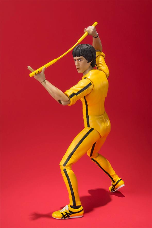 S.H. FIGUARTS BRUCE LEE YELLOW SUIT