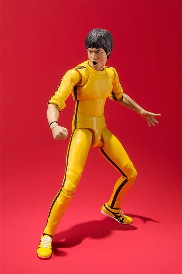 S.H. FIGUARTS BRUCE LEE YELLOW SUIT