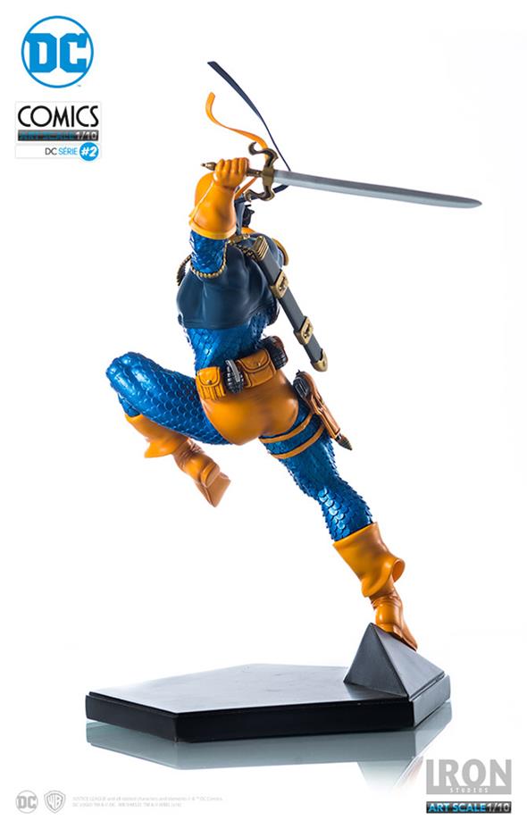 1/10 DEATHSTROKE STATUE