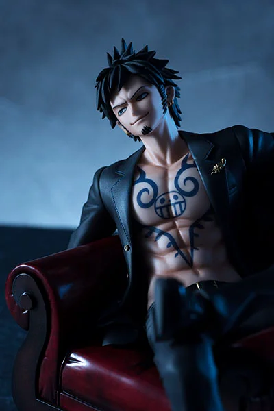 ONE PIECE POP - SOC TRAFALGAR LAW STATUE