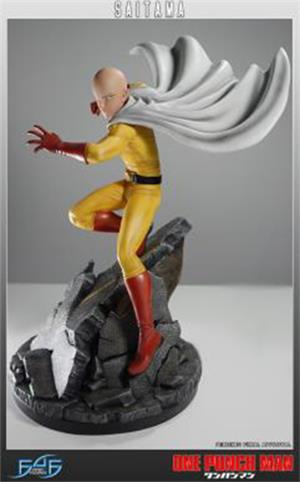 first4figures-one-punch-man-saitama-statue