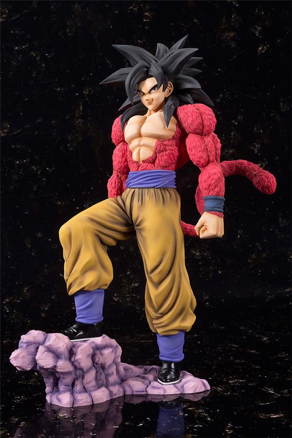 DRAGON BALL GT - FIGUARTS ZERO SON GOKU SUPER SAIYAN 4