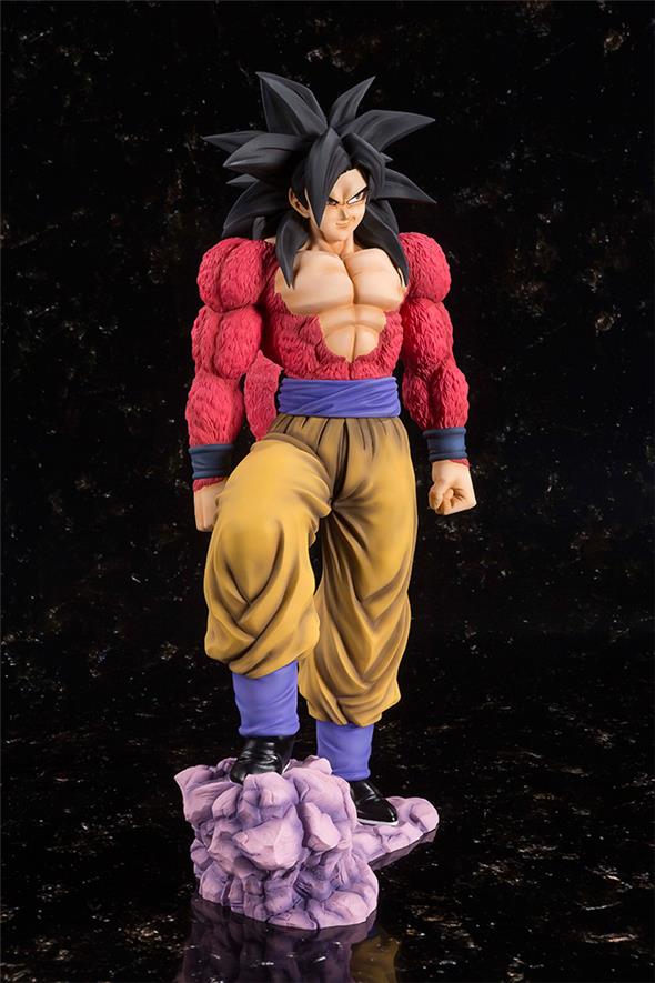 DRAGON BALL GT - FIGUARTS ZERO SON GOKU SUPER SAIYAN 4