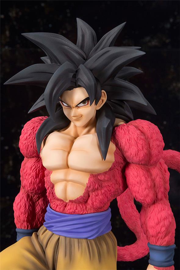 DRAGON BALL GT - FIGUARTS ZERO SON GOKU SUPER SAIYAN 4