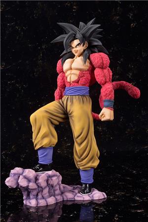 bandai-figuarts-zero-dragon-ball-gt-figuarts-zero-son-goku-super-saiyan-4