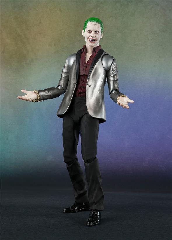 S.H. FIGUARTS - SUICIDE SQUAD JOKER