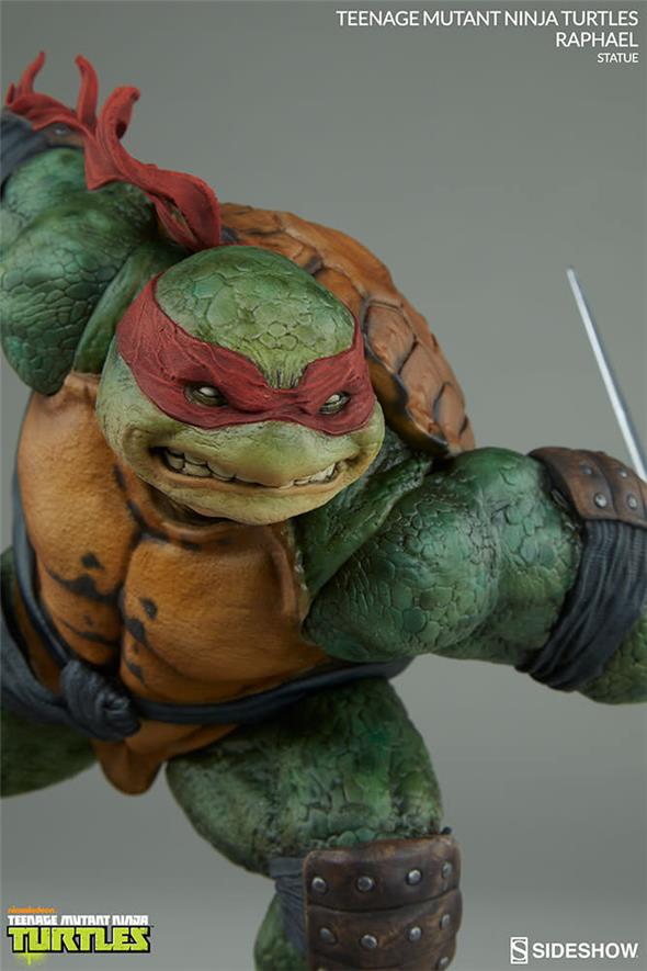 TMNT RAPHAEL STATUE