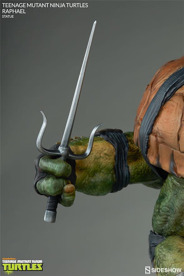 TMNT RAPHAEL STATUE