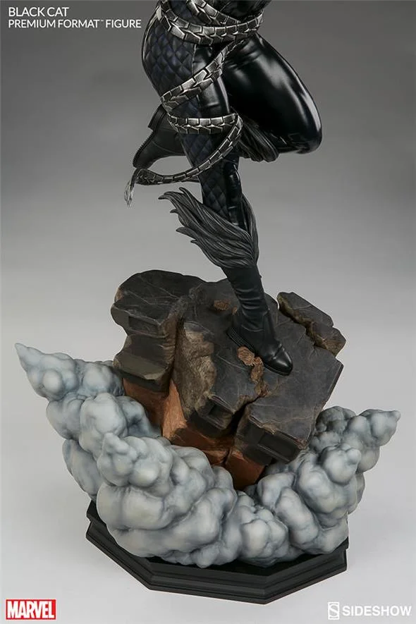 BLACK CAT PREMIUM FORMAT FIGURE