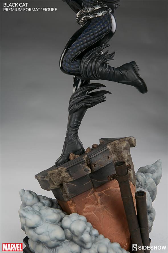 BLACK CAT PREMIUM FORMAT FIGURE