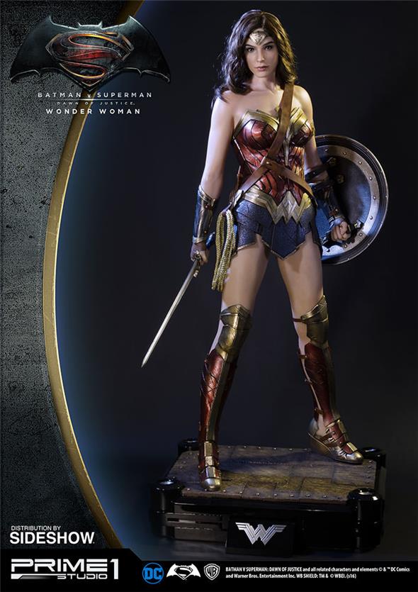 1/20BATMAN V SUPERMAN - WONDER WOMAN STATUE