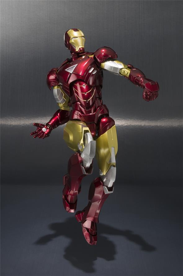 S.H. FIGUARTS - IRON MAN MARK VI + HALL OF ARMOR SET