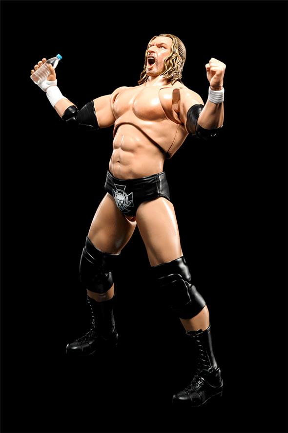 S.H. FIGUARTS - WWE TRIPLE H