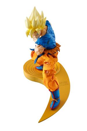 mega-house-dragon-ball-z-dod-overdrive-son-goku-ssj
