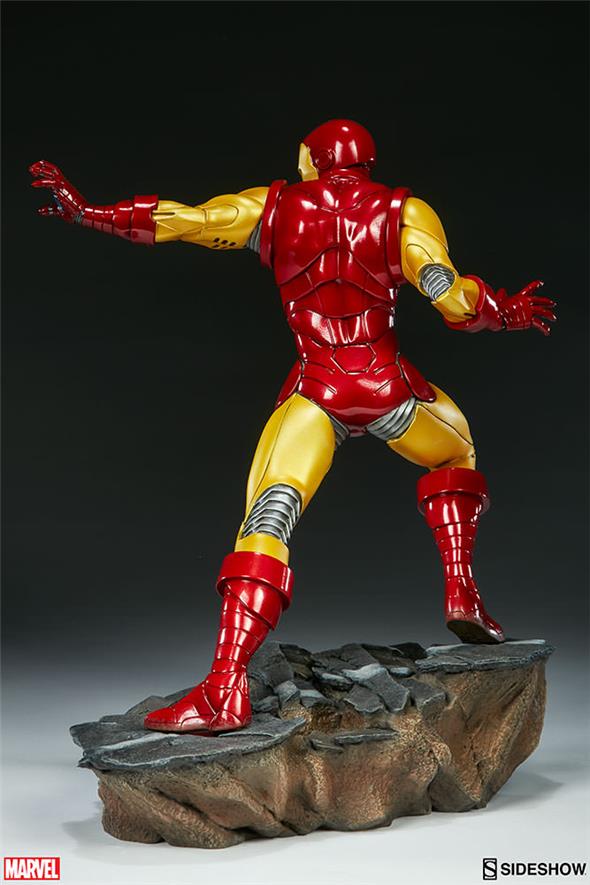 AVENGERS ASSEMBLE - IRON MAN STATUE