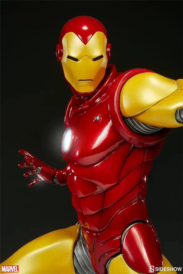 AVENGERS ASSEMBLE - IRON MAN STATUE