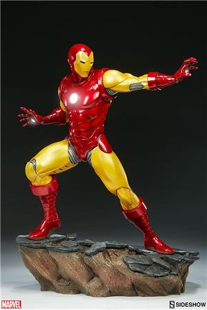 AVENGERS ASSEMBLE - IRON MAN STATUE