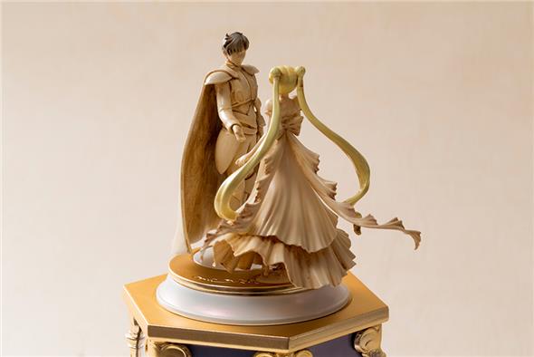 SAILOR MOON PROPLICA -  TUXEDO MIRAGE MUSIC BOX