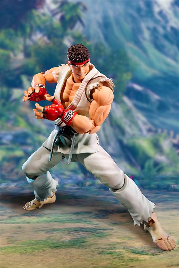 S.H. FIGUARTS - STREET FIGHTER 5 RYU
