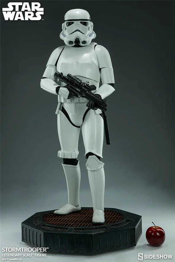 STAR WARS - STORMTROOPER LEGENDARY STATUE