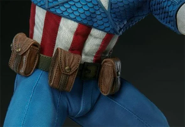 CAPTAIN AMERICA AVENGERS ASSEMBLE STATUE
