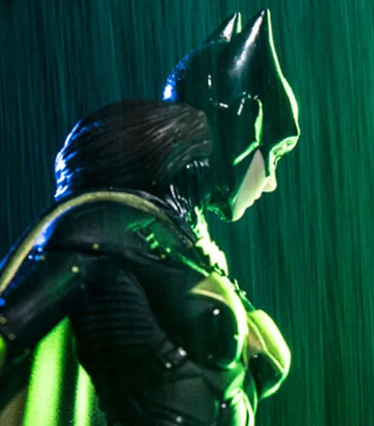 1/10 ARKHAM NIGHT - BATGIRL STATUE