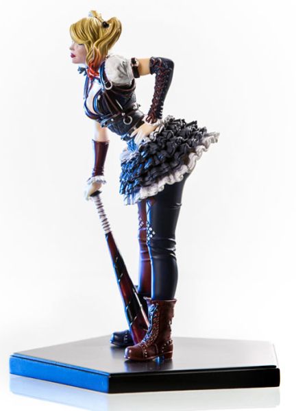 1/10 ARKHAM NIGHT - HARLEY QUINN STATUE