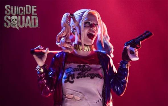 1/10 SUICIDE SQUAD - HARLEY QUINN STATUE