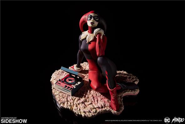 WAITING FOR MY J MAN - HARLEY QUINN STATUE
