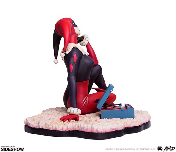 WAITING FOR MY J MAN - HARLEY QUINN STATUE