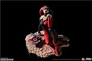 mondo-waiting-for-my-j-man-harley-quinn-statue